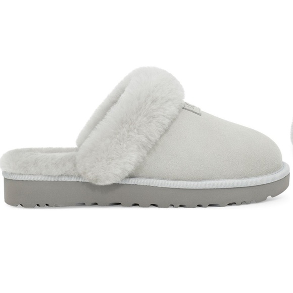 New ugg light grey genuine shearling slipper - Picture 9 of 14